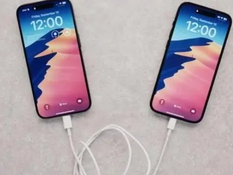安次苹果15维修店分享iPhone15可以给安卓充电吗
